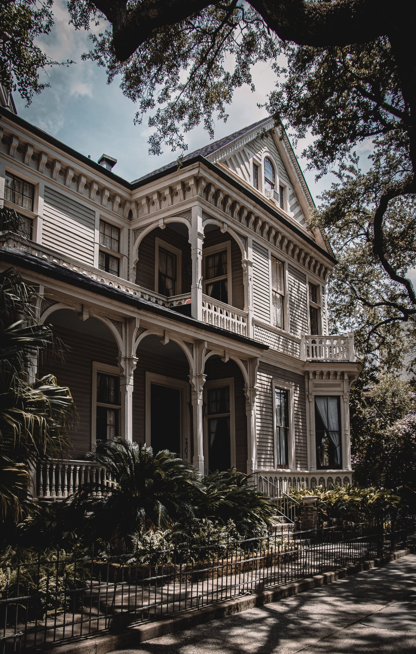 buckner mansion