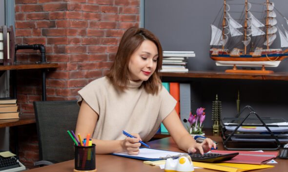 Scribbr: The Ultimate Academic Writing Assistant for Students and Researchers