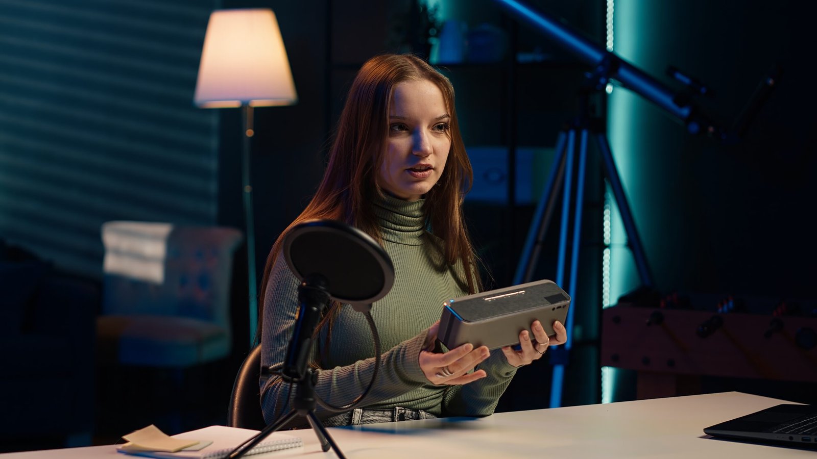 The Definitive Guide to Tiernan Ray: ZDNET's Voice of Authority in Tech Journalism and AI